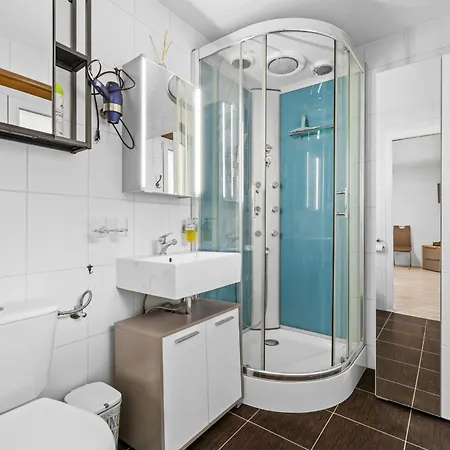 Valaisia 17b - 4 Pers - Centre Station Apartment